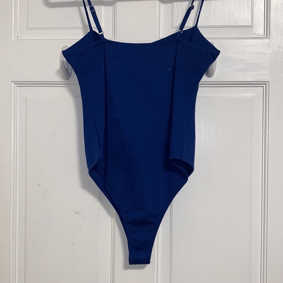 Vici Bodysuit - Picture 3 of 4